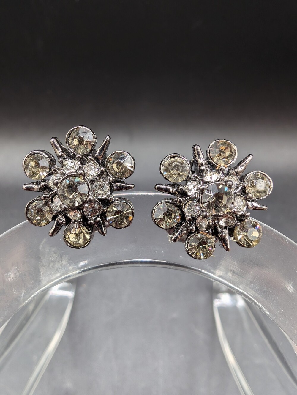Vintage Ben-Amun Rhinestone Starburst Cluster Clip On Earrings, Gun Metal Silver
